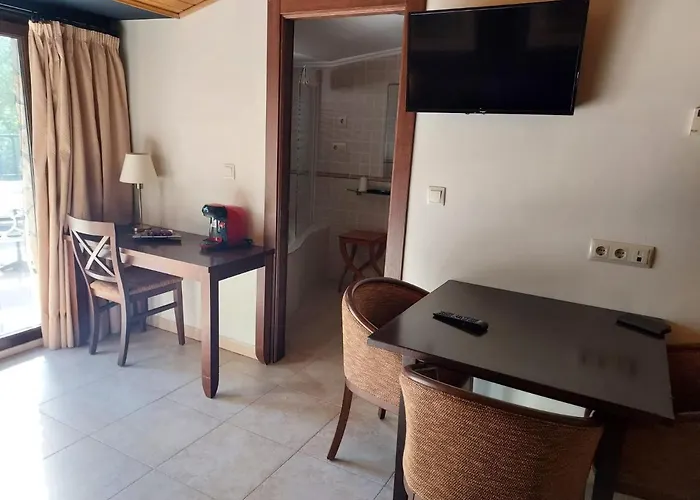 Hotel Masia El Molinete
